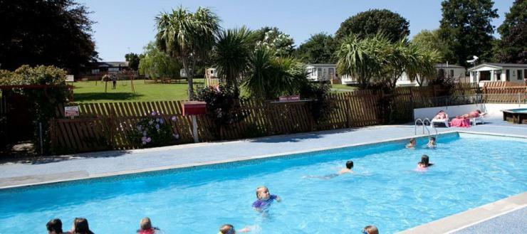 Trevella Holiday Park Нью-Ки Экстерьер фото